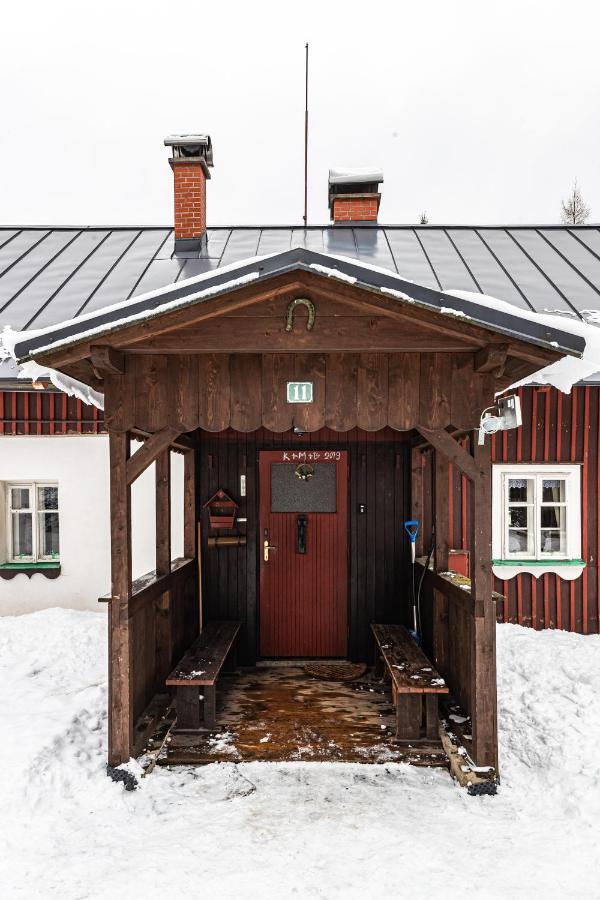 Вилла Hajenka Гаррахов Экстерьер фото